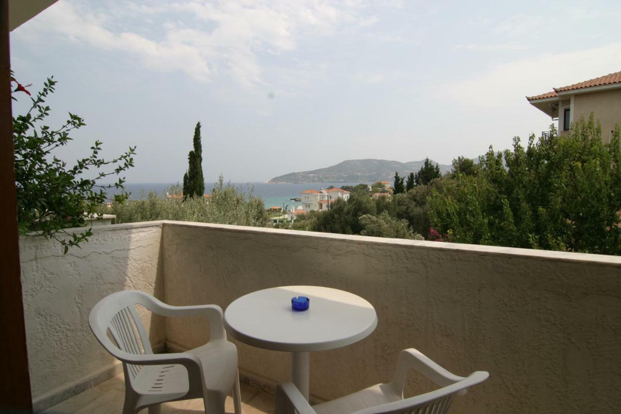 Kedros Hotel Samos Island Εξωτερικό φωτογραφία