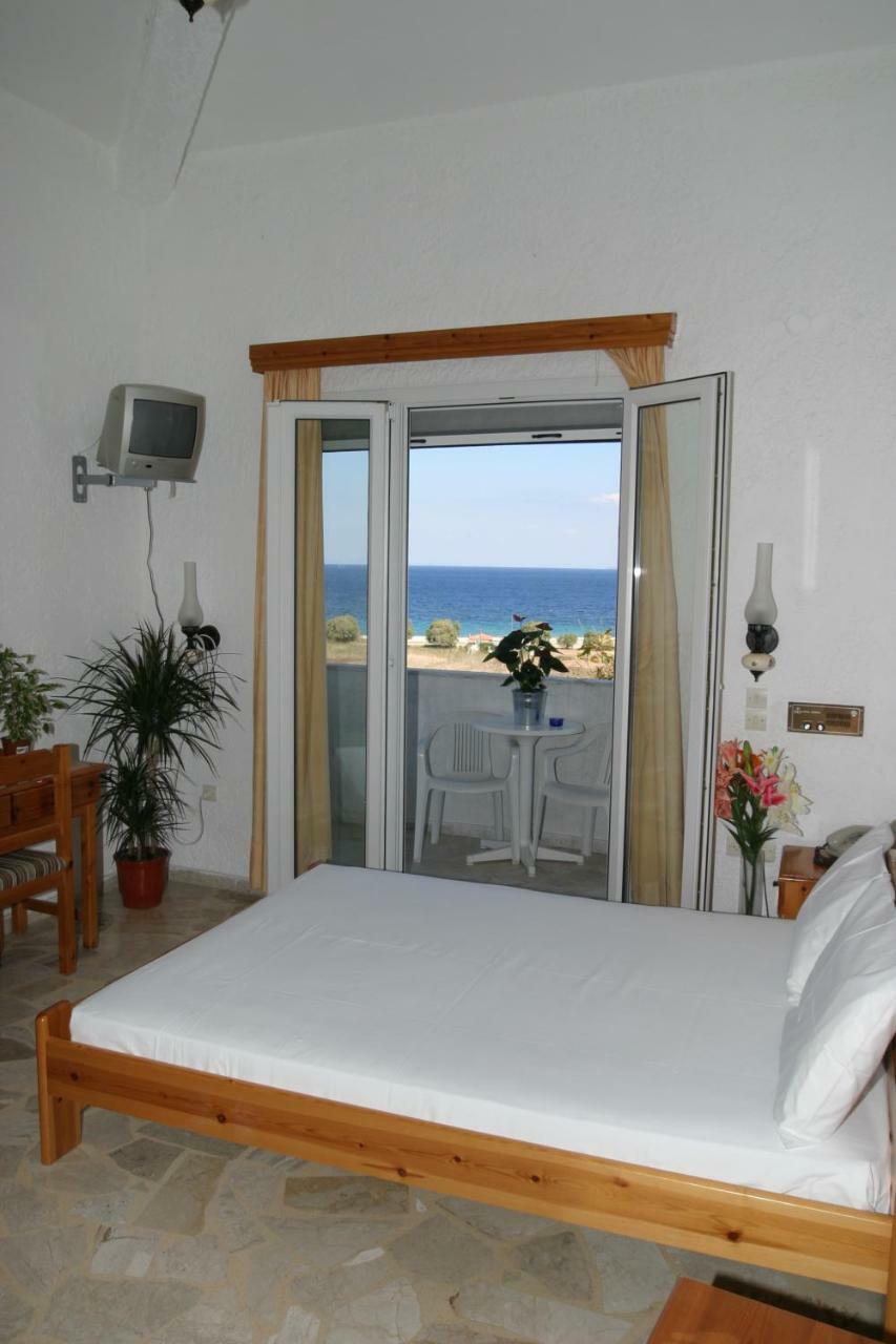 Kedros Hotel Samos Island Εξωτερικό φωτογραφία